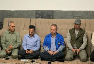 ستاد فرماندهی اطفای حریق جنگل گلستان در نزدیکی محل آتش‌سوزی مستقر شد
