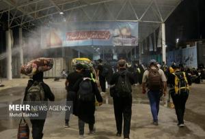 ۱۴ هزار نفر هر یک ساعت از مرز مهران تردد می کنند