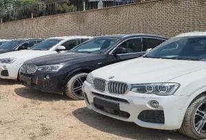 BMW با سرعت ۲۰۰ کیلومتر بر ساعت در اصفهان توقیف شد