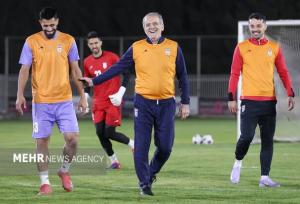 شب فوتبالی‌ها با رئیس جمهور چگونه گذشت؟؛ آقای قلعه‌نویی «سوت نزن»!