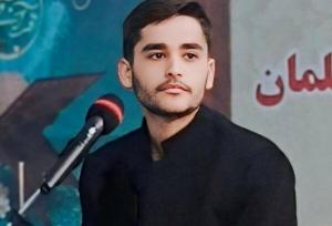 رباعی‌های «پیرزال» عاشقانه است؛ از هفده سالگی شعر می‌نویسم