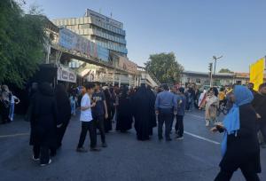 گرگانی‌ها پیش از موعد به خیابان آمدند