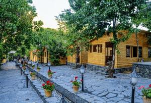 بهترین رستوران فضای باز در لواسان را بشناسید + لیست ۱۰ رستوران برتر