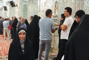 حضور پرشور مردم شیراز در شعبه امامزاده سید میرمحمد حرم مطهر