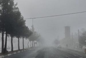 شهرکرد غرق در مه