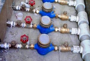 ۳۴۱ انشعاب غیرمجاز آب در نهاوند شناسایی شد