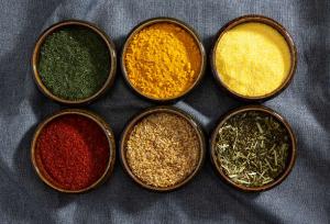 بهترین برندهای ادویه ای ایران: فرمول طلایی مقایسه، خرید و استفاده