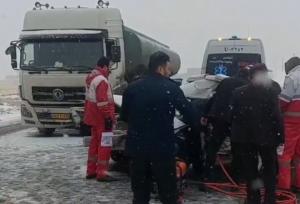 امدادرسانی به مصدومان حادثه واژگونی تیبا