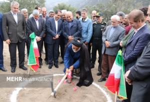 آیین کلنگ‌زنی زیرگذر میدان وحدت رودبار برگزار شد