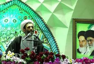رمز پیروزی امت اسلامی در اطاعت از امام جامعه است