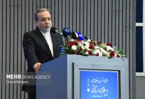 عراقچی: همسایگان اولویت اصلی سیاست خارجی ایران هستند