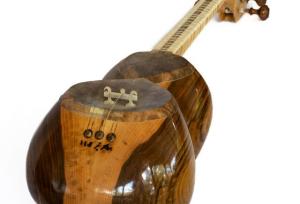 رئیس میراث فرهنگی: هنرمندان ملایری موفق به دریافت ۸ مهر اصالت شدند