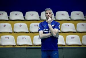 مومنی‌مقدم: انگیزه ما قوی‌تر از بهانه‌هاست/ اعتراض به FIVB جواب نداد
