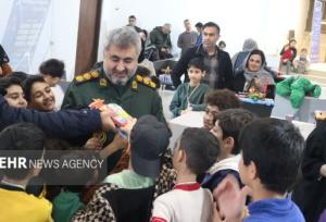 امینی: جوانان ایرانی با اراده و علم دشمنان انقلاب را ناکام گذاشته اند