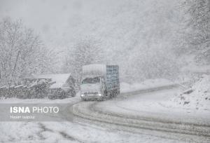 بارش سنگین برف نیمه غربی کردستان را در بر می‌گیرد