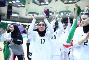 کاپیتان هندبال: این مدال حق دختران ایران بود/جنگیدیم تا برنز گرفتیم