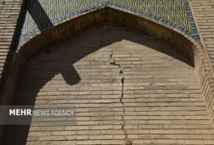 زمین تمدن اصفهان را می‌بلعد؛ فقط ۶ سال برای نجات باقی است