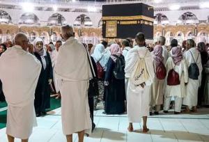 توصیه بهداشتی جدید عربستان به حجاج: زیر آفتاب، چتر فراموش نشود