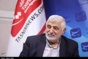 نباید همه بار بحران بازار سرمایه را بر دوش دولت گذاشت