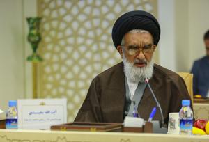 اعتاب مقدس بایدمواضع روشن و به‌روز در رویدادهای جهان اسلام داشته باشند