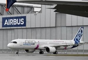 تشعشعات خورشیدی هواپیمای ایرباس را زمین گیر کرد