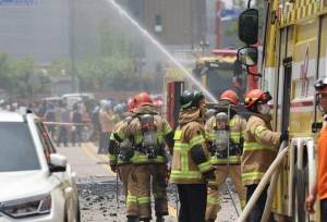 ۳ مجروح در پی آتش‌سوزی کارخانه‌ای در سی‌هئونگ کره جنوبی