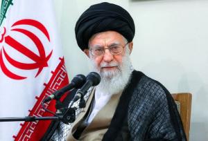 رهبر انقلاب: در ترویج و آموزش نماز از ابزارهای نوین بهره‌گیری شود