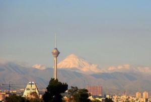 نم‌نم باران هم هوای تهران را تمیز نکرد!