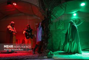 اجرای پنجم نمایش بانوی بهشت با تشییع نمادین حضرت زهرا (س)