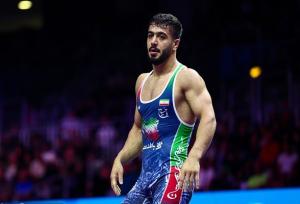 پیروزی مبین عظیمی برابر فیروزپور در یک کشتی جنجالی + فیلم