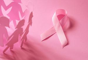 از هر ۴ مورد سرطان سینه، ۱ مورد در زنان زیر ۵۰ سال رخ می‌دهد