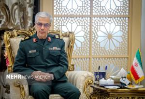 پیام تسلیت سرلشکر باقری در پی درگذشت خواهر شهید «محمدعلی مجید»