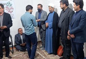 تیم‌های برگزیده سیزدهمین دوره مسابقات ملی مناظرات دانشجویان کهگیلویه و بویراحمد تجلیل شدند