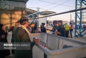 فعالیت مواکب در آن سوی مرز مهران برای زوار اربعین