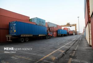 فعالیت بندر شهید رجایی با تمام ظرفیت