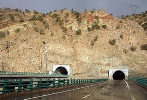 کمربندی‌ها و آزادراه‌های جدید در راهند؛ پروژه‌های ناتمام در خط پایان!