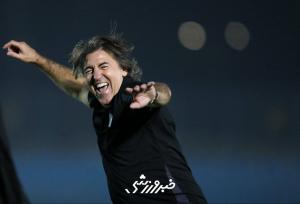 شادی ساپینتو پس از برد مقابل آلومینیوم