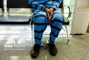 مراقب سارقان مأمورنما باشید