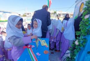 جشن عاطفه‌ها در مدارس اردبیل برگزار می‌شود