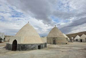 پر شدن آب انبارها در شهرستان بستک به دنبال بارندگی ها