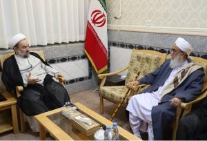 دیدار یکی از علمای اهل سنت با نماینده ولی فقیه در سیستان و بلوچستان