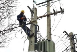 حسینی‌پور: پایداری شبکه برق شهرک دانشگاه امامشهر یزد بهبود یافت