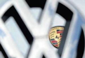 ضرر سنگین آلمانی‌ها به خاطر شرط‌بندی روی برقی‌ها