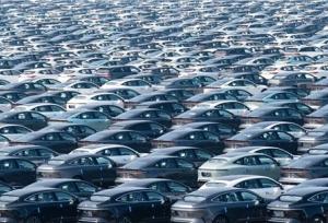 عرضه خودروهای وارداتی در نیمه دوم سال افزایش یافته است