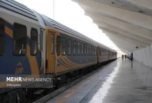 حرکت قطار در محور ریلی خاش - ایرانشهر برای نخستین بار