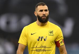 بنزما تا پایان قراردادش در الاتحاد می‌ماند