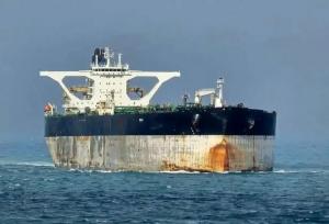 «نفتکش مرتبط با ایران» از دست نیروهای آمریکایی گریخت