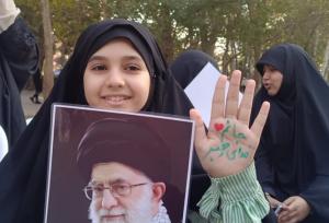 طرح «روشنا» در سمنان اجرا شد؛ انتخاب آگاهانه حجاب جذاب برای نوجوانان