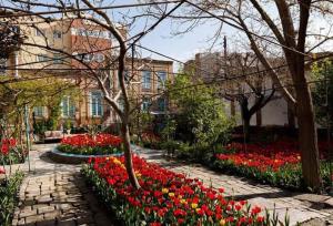 سفری مجازی به خانه لاله ای در تبریز