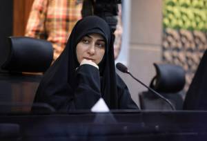 کسی که در پیشرفت تردید دارد، مدافع آن نمی‌شود